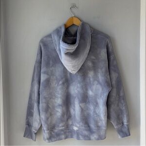 Aritzia TNA Cozy AF Fleece Tie Dye Boyfriend Hoodie Sweatshirt